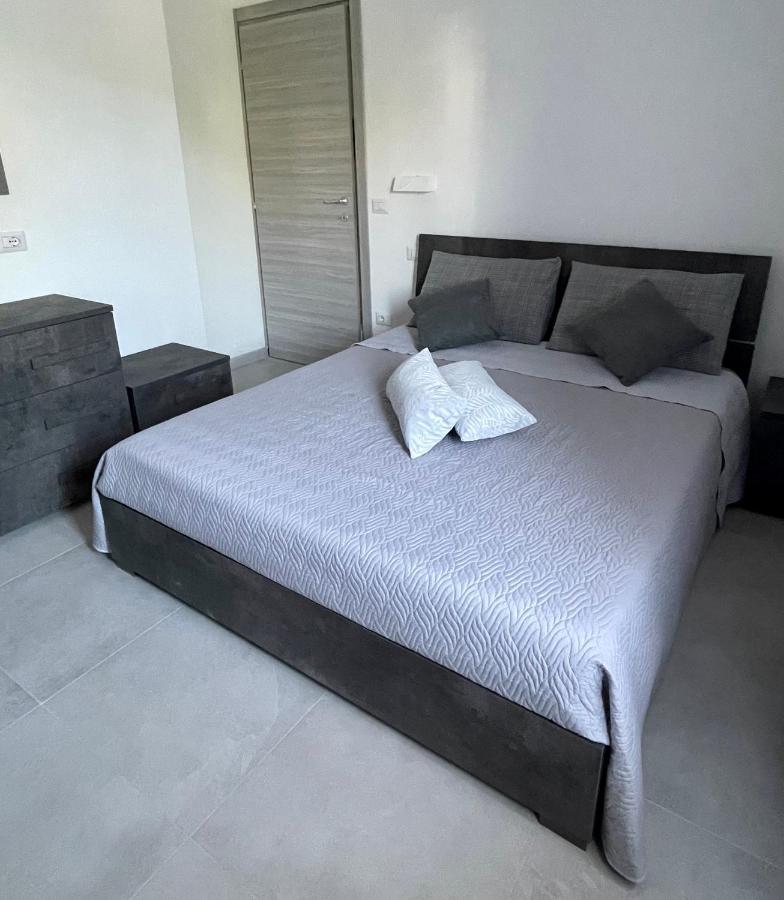 L'Isola Felice Apartment Olbia Exterior photo